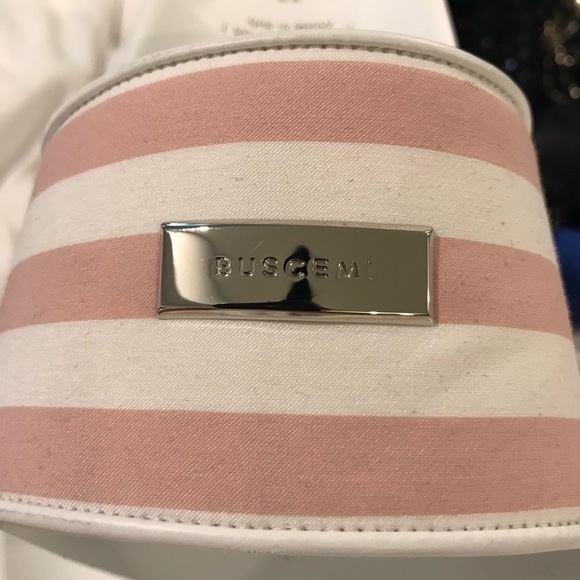Buscemi Slides - Picture 2 of 3